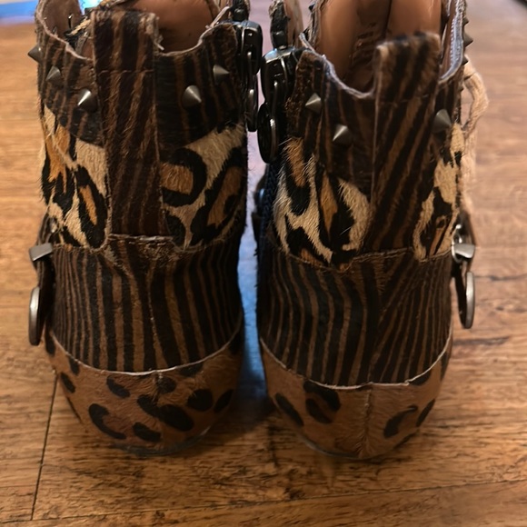 Sam Edelman Animal Print Booties - Picture 5 of 10